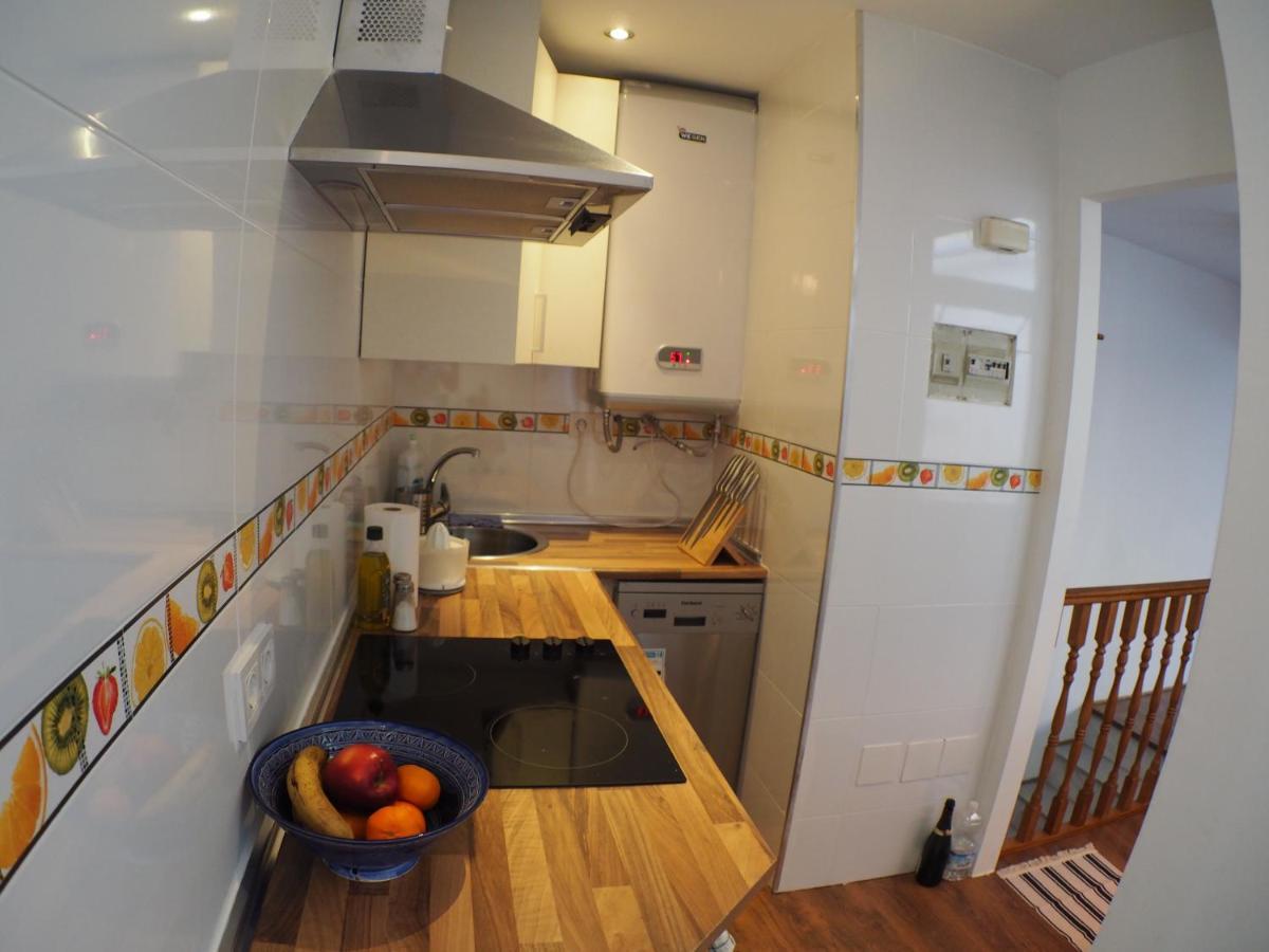 Cosy Appartment W/ Terrace In The Old City Centre Málaga Exterior foto